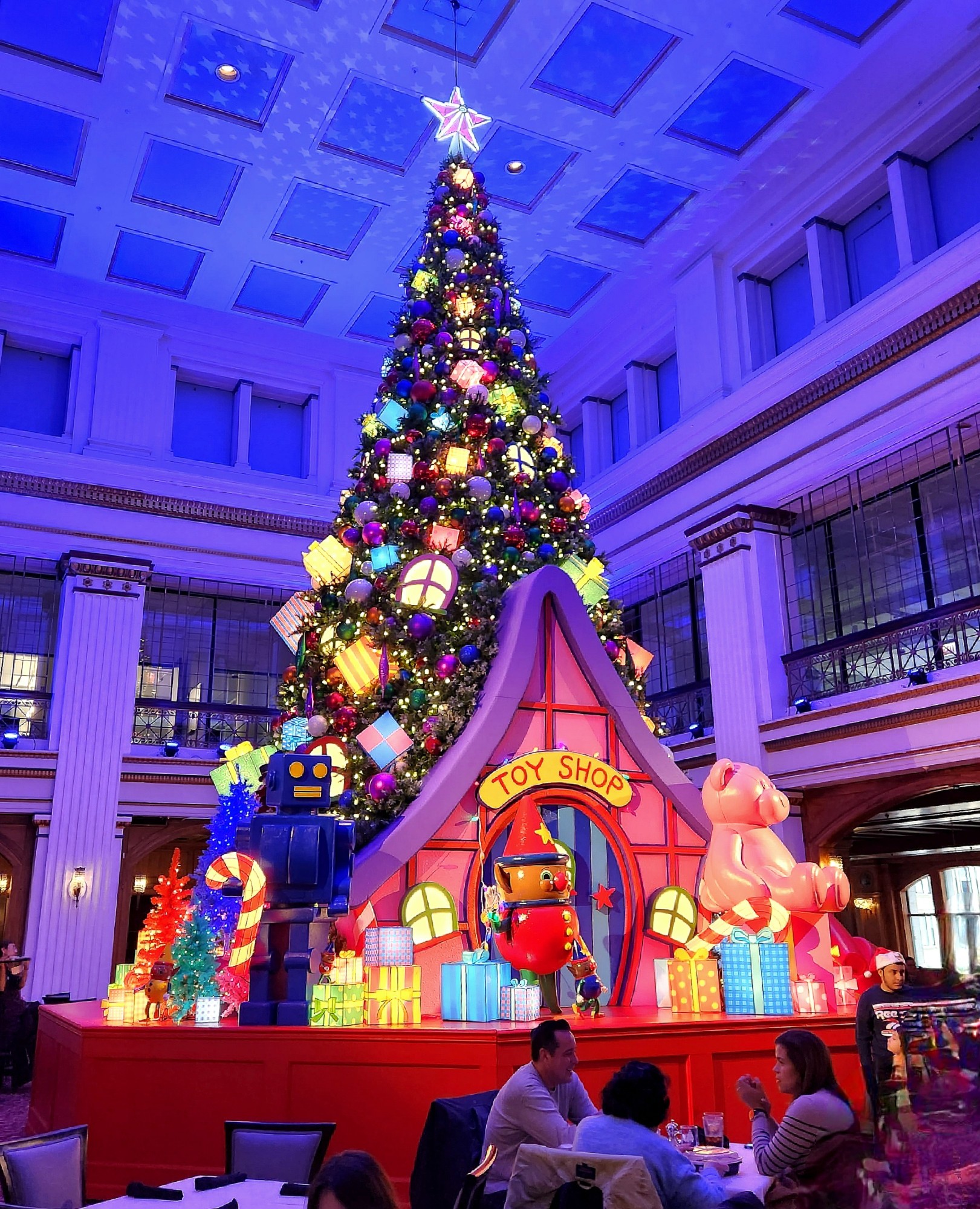Macy's on State The Legacy of Marshall Field's Walking Tours Chicago Architecture Center